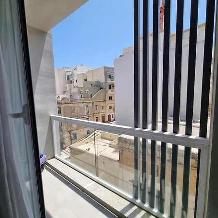 New Stylish Design San Ġiljan